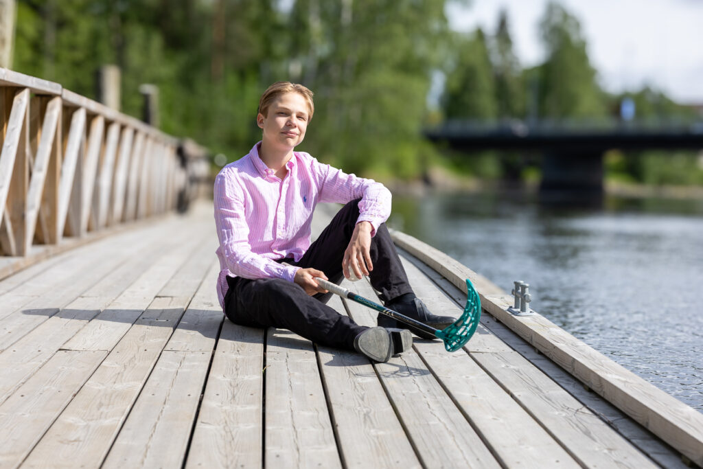 Ammattitaitoinen valokuvaaja rippujuhliin Joensuussa